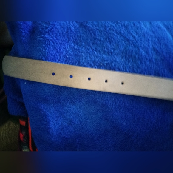 Micheal Kors hibiscus 🌺 flower belt - Picture 6 of 8